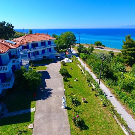 Hotel Paraktio Nea Kallikrateia Экстерьер фото