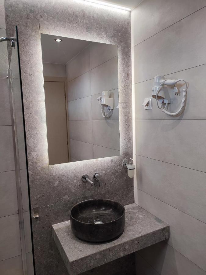 Hotel Paraktio Nea Kallikrateia Экстерьер фото