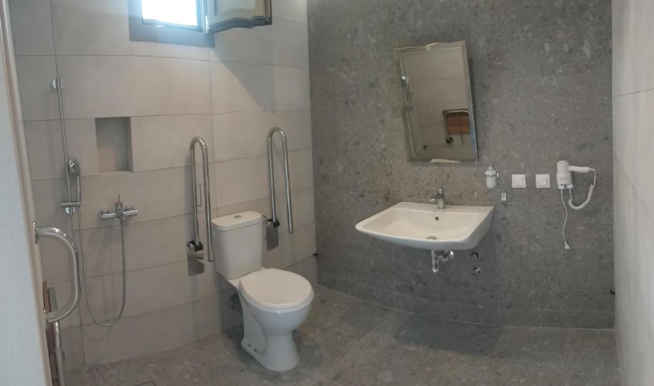 Hotel Paraktio Nea Kallikrateia Экстерьер фото